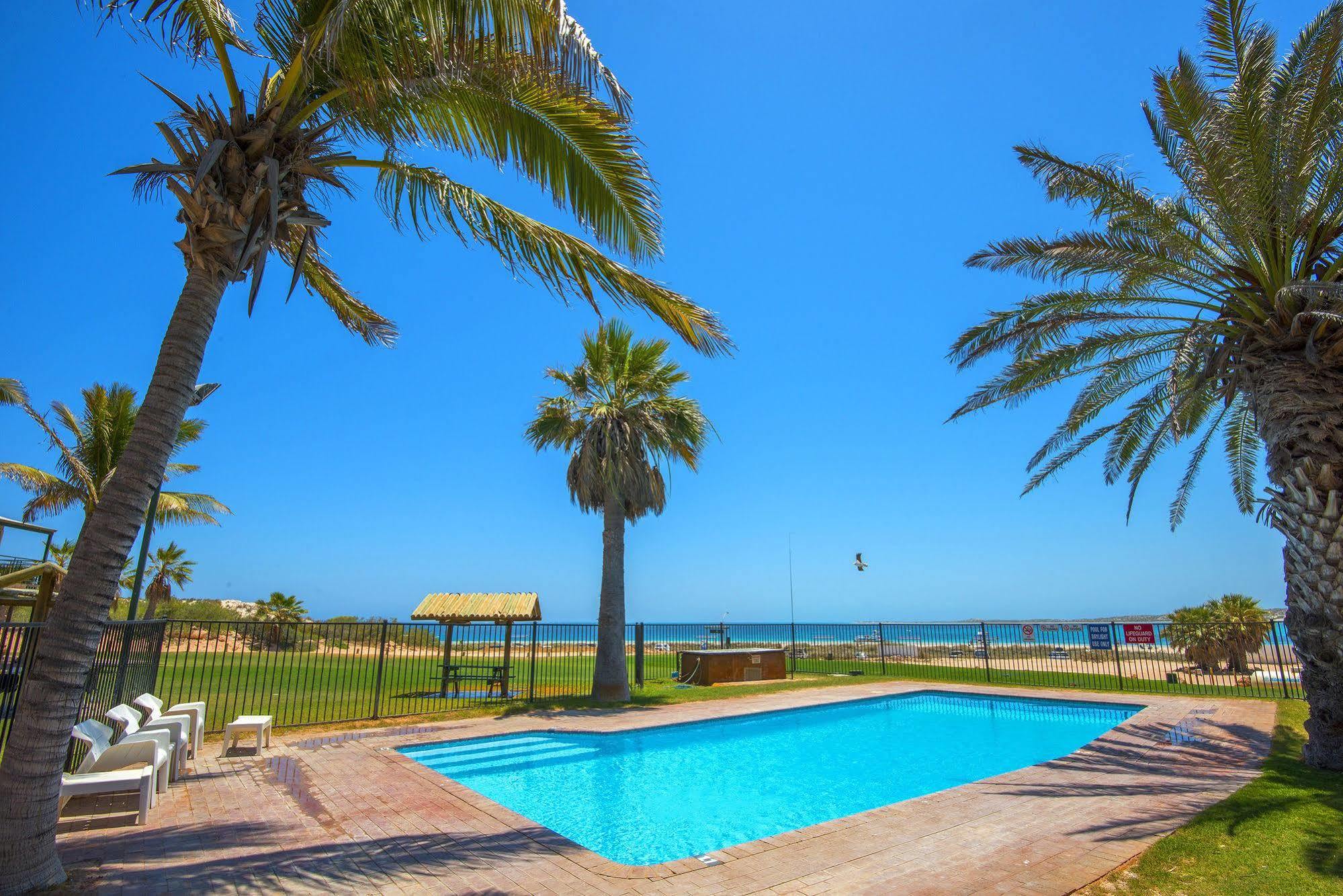 Ningaloo Reef Resort Coral Bay Exterior photo